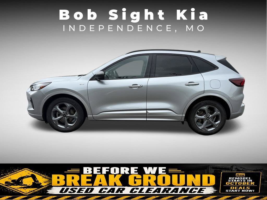 2023 Ford Escape ST-Line
