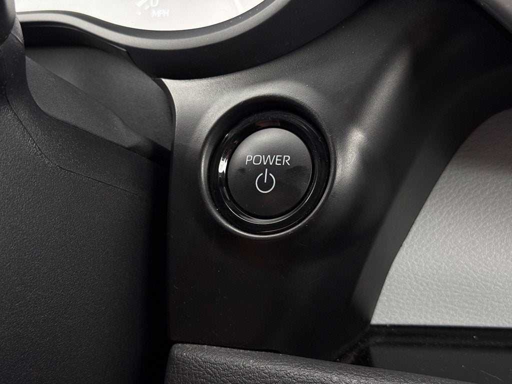 2026 Toyota Sienna XLE 8 Passenger