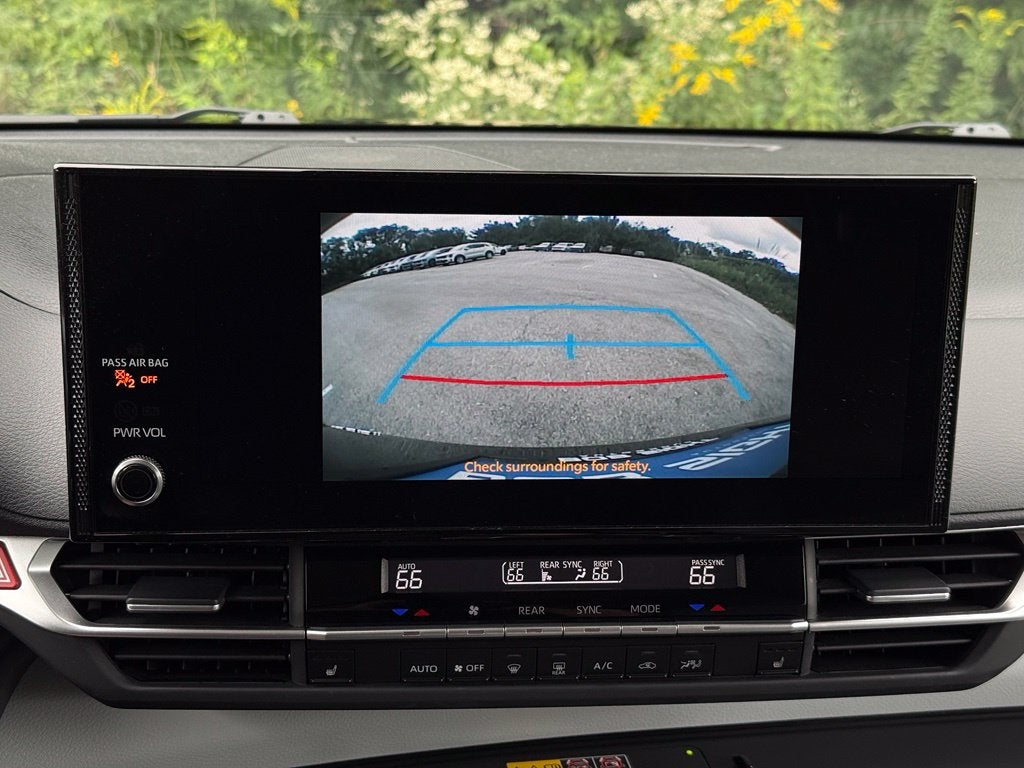 2026 Toyota Sienna XLE 8 Passenger