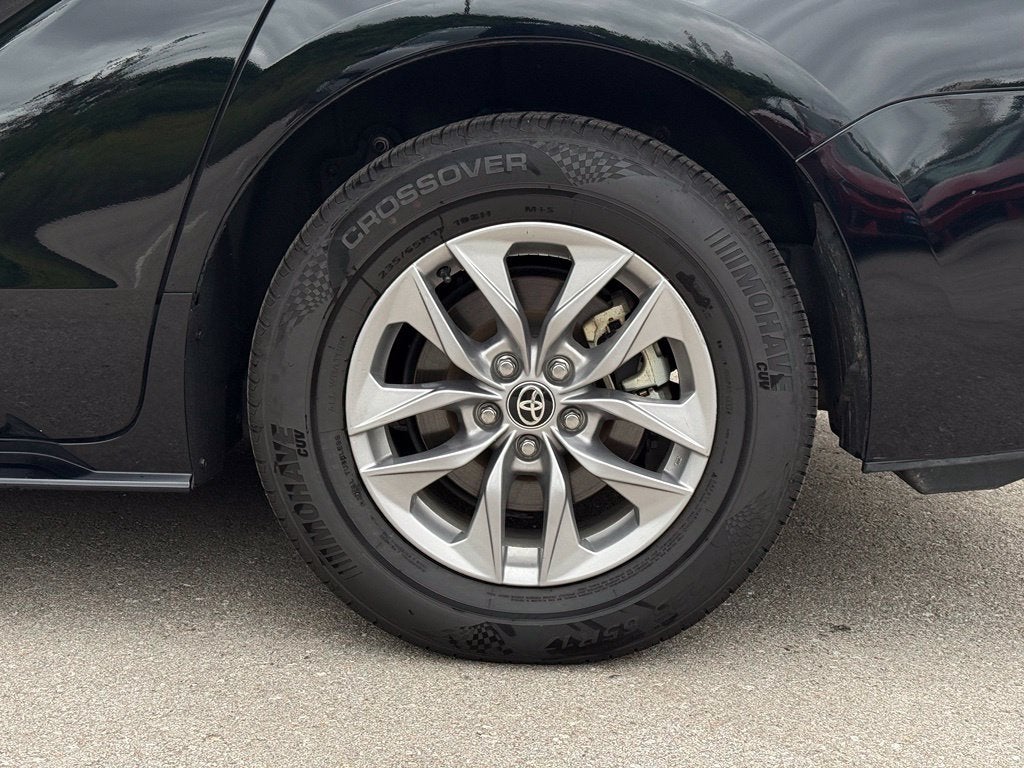 2026 Toyota Sienna XLE 8 Passenger