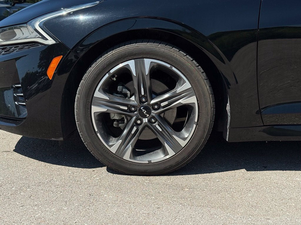 2022 Kia K5 EX