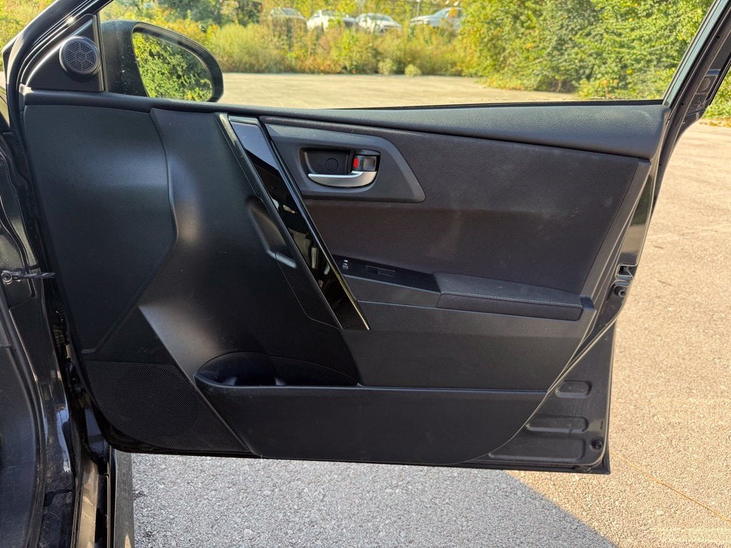 2017 Toyota Corolla iM Base