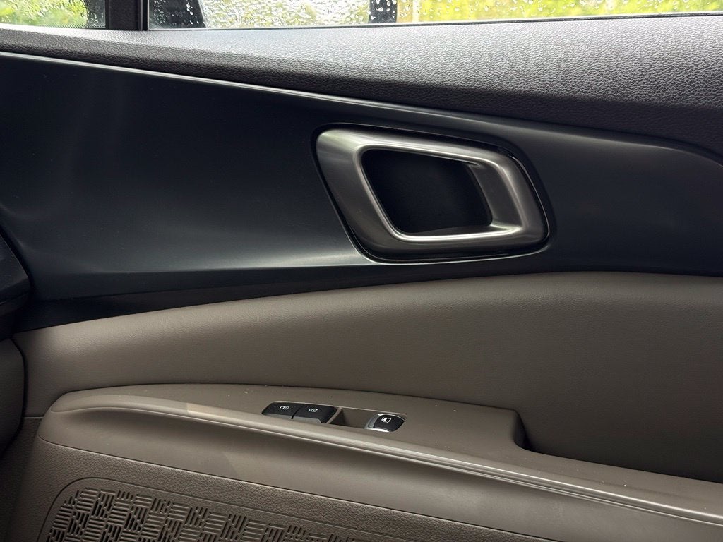 2025 Kia Carnival LXS