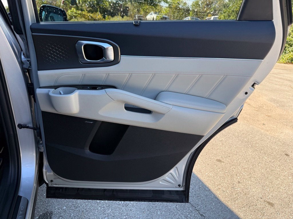 2023 Kia Sorento Plug-In Hybrid SX Prestige