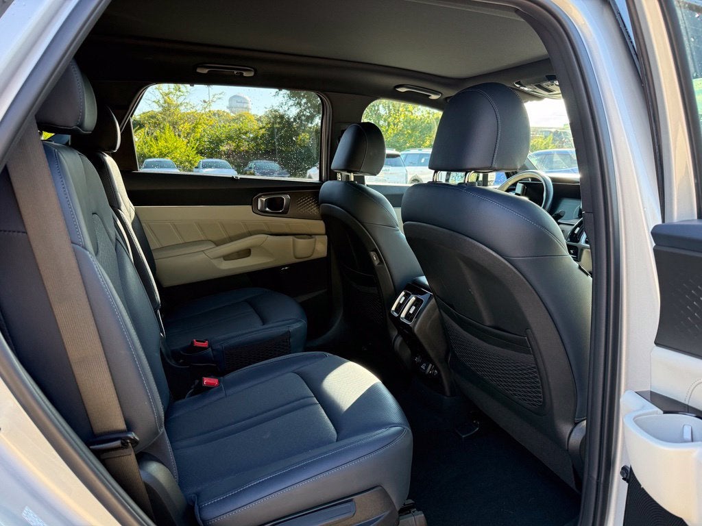 2023 Kia Sorento Plug-In Hybrid SX Prestige