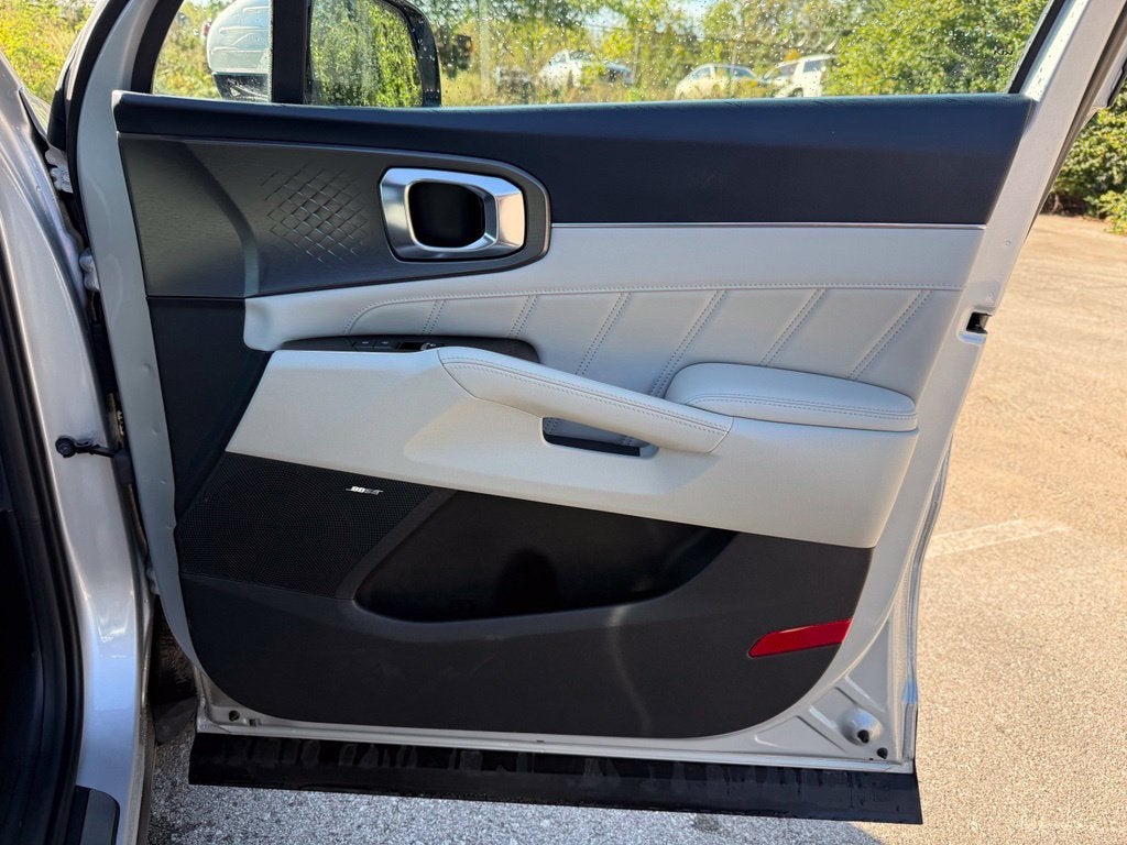 2023 Kia Sorento Plug-In Hybrid SX Prestige
