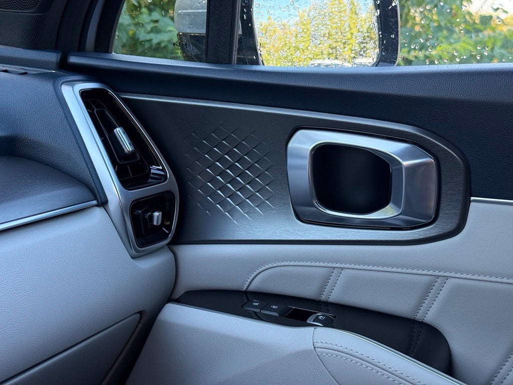 2023 Kia Sorento Plug-In Hybrid SX Prestige