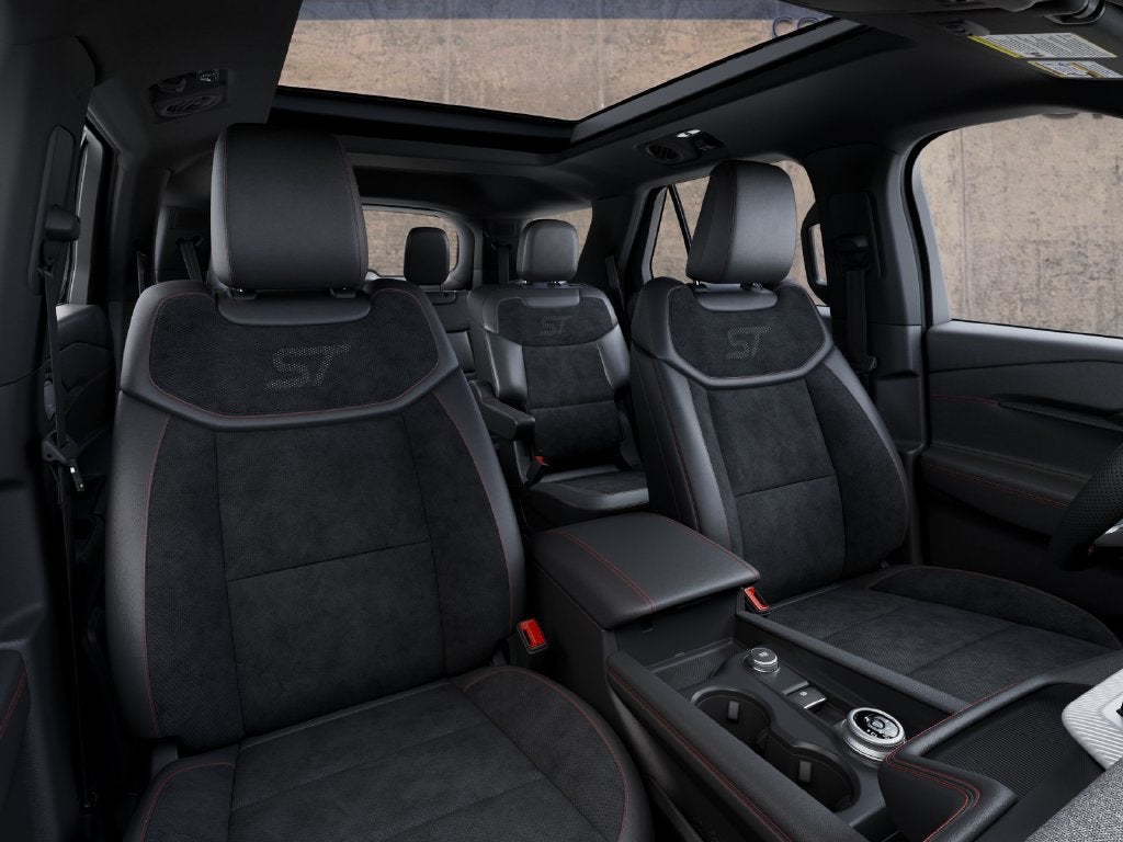 2027 Ford Explorer ST In-Transit