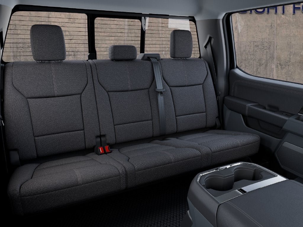 2027 Ford F-350SD XLT In-Transit