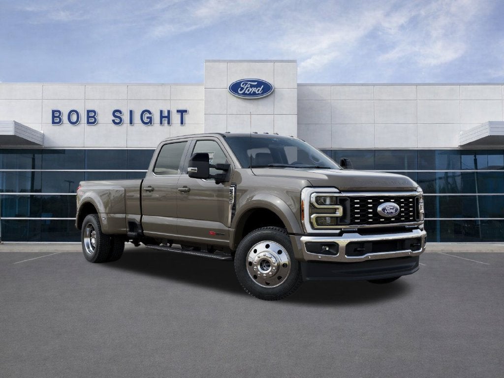 2027 Ford F-450SD Lariat In-Transit