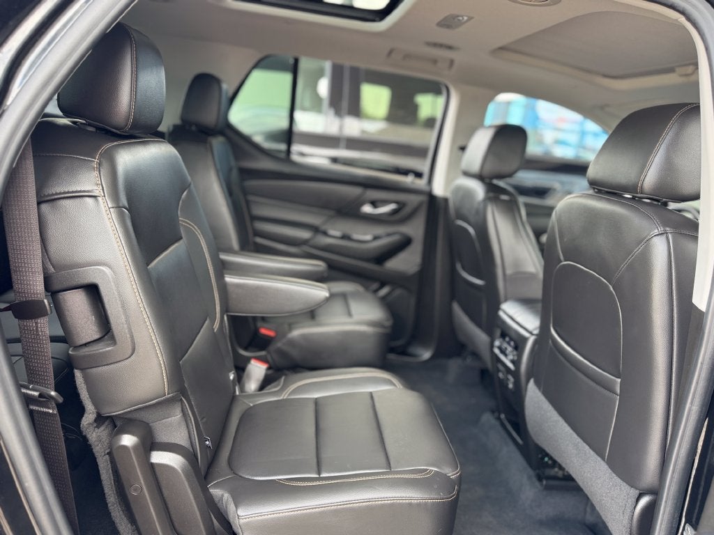 2021 Chevrolet Traverse RS