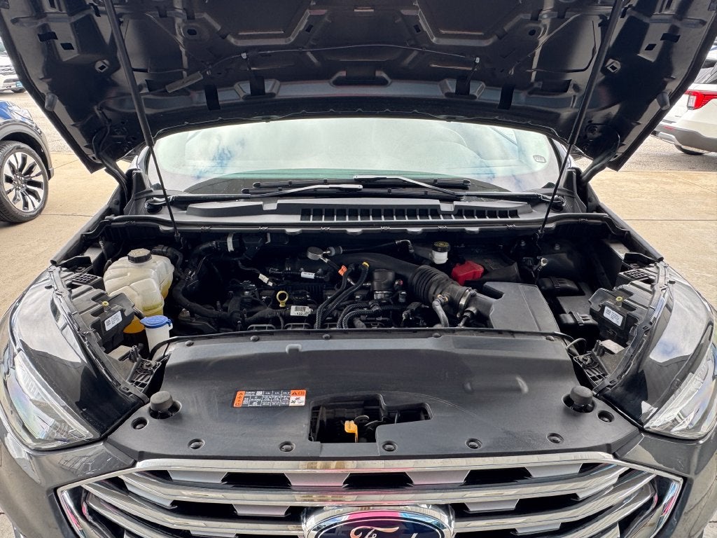 2024 Ford Edge Titanium
