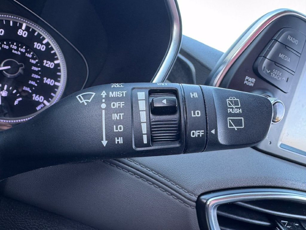 2019 Hyundai Santa Fe SE