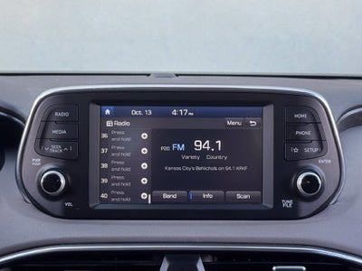 2019 Hyundai Santa Fe SE