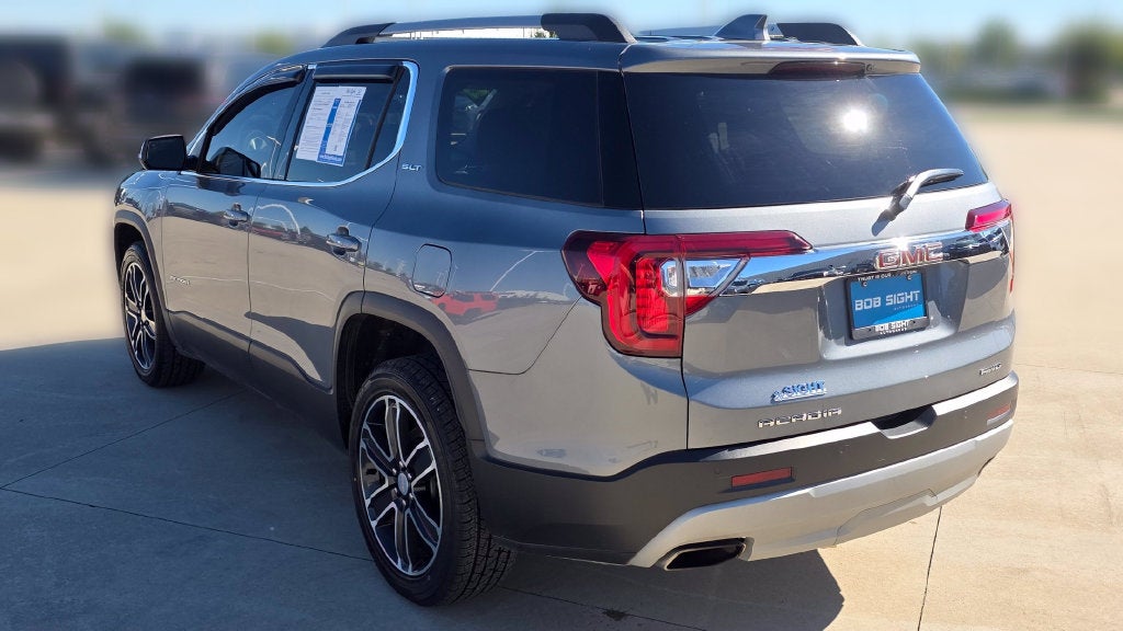 2022 GMC Acadia SLT