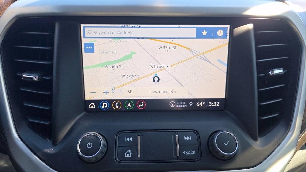 2022 GMC Acadia SLT