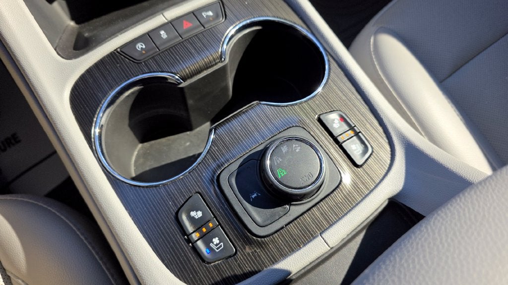 2022 GMC Acadia SLT