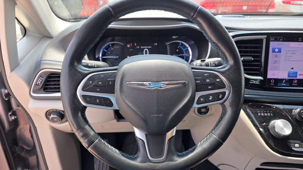 2021 Chrysler Pacifica Hybrid Touring L