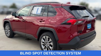 2025 Toyota RAV4 XLE Premium