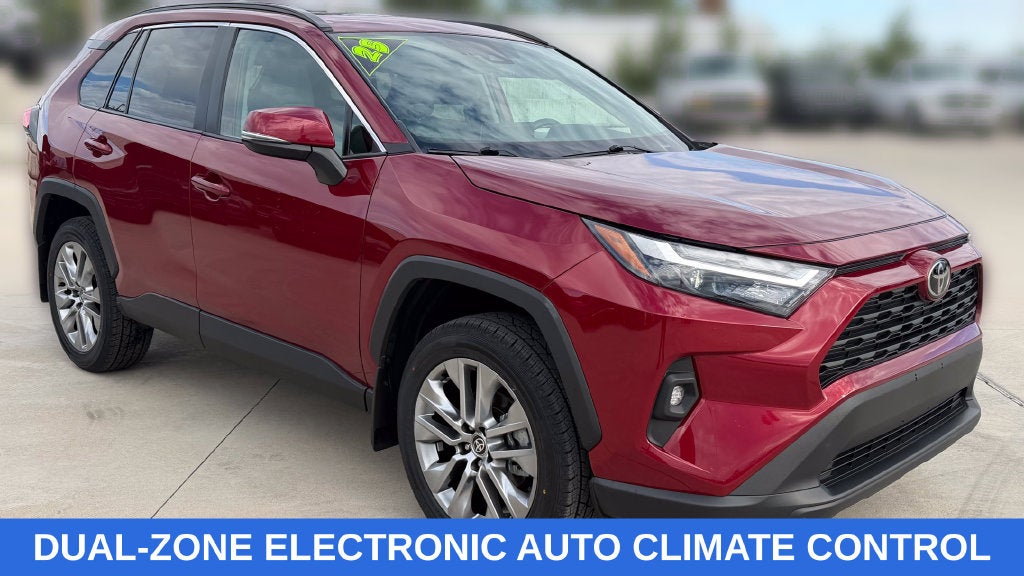 2025 Toyota RAV4 XLE Premium