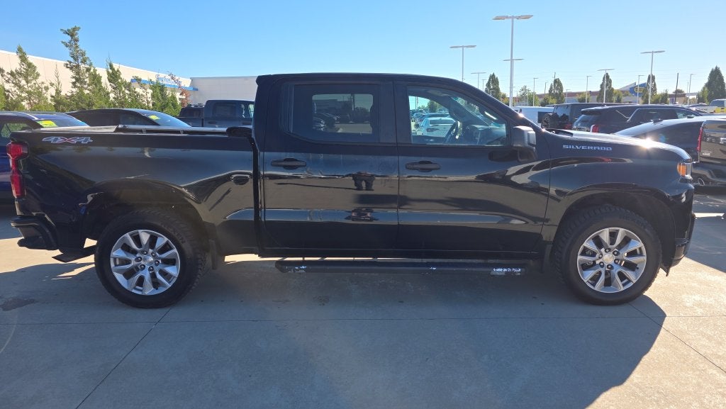 2022 Chevrolet Silverado 1500 LTD Custom