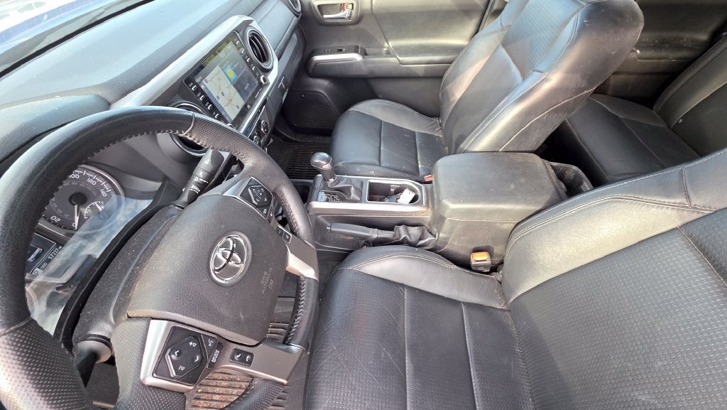 2022 Toyota Tacoma Limited V6