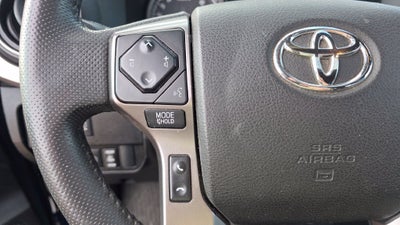 2022 Toyota Tacoma Limited V6