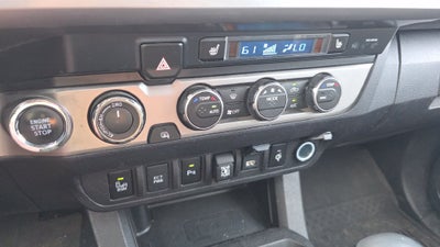 2022 Toyota Tacoma Limited V6