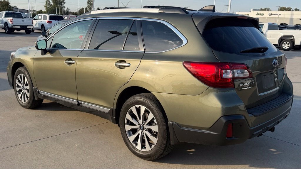 2019 Subaru Outback 2.5i Touring
