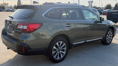2019 Subaru Outback 2.5i Touring