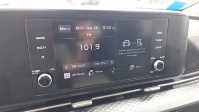 2022 Kia Carnival LX