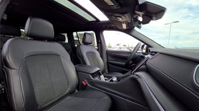2027 Jeep Grand Cherokee Laredo X
