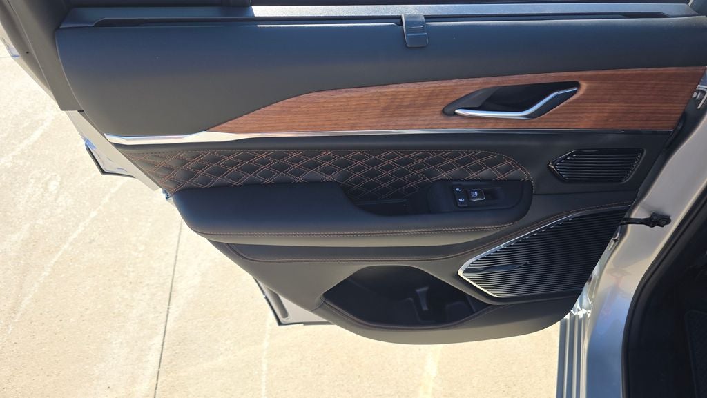 2026 Jeep Grand Cherokee Summit