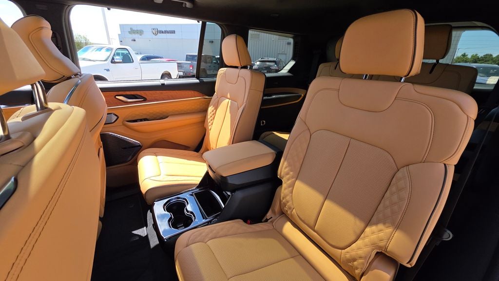 2026 Jeep Grand Cherokee L Summit