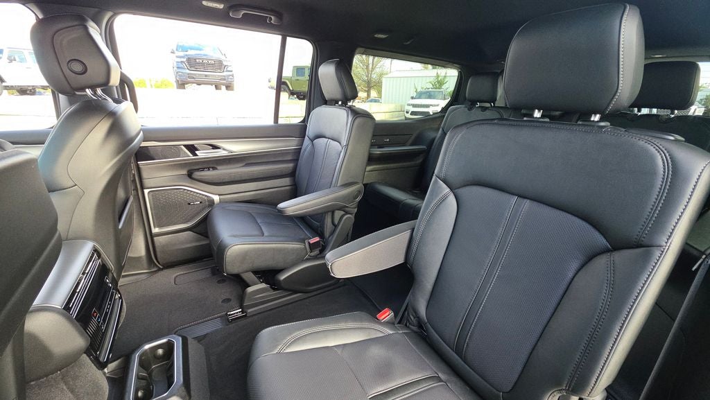 2026 Jeep Grand Wagoneer Limited Altitude