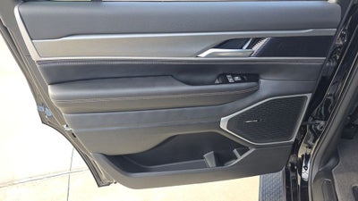2026 Jeep Grand Wagoneer Limited Altitude