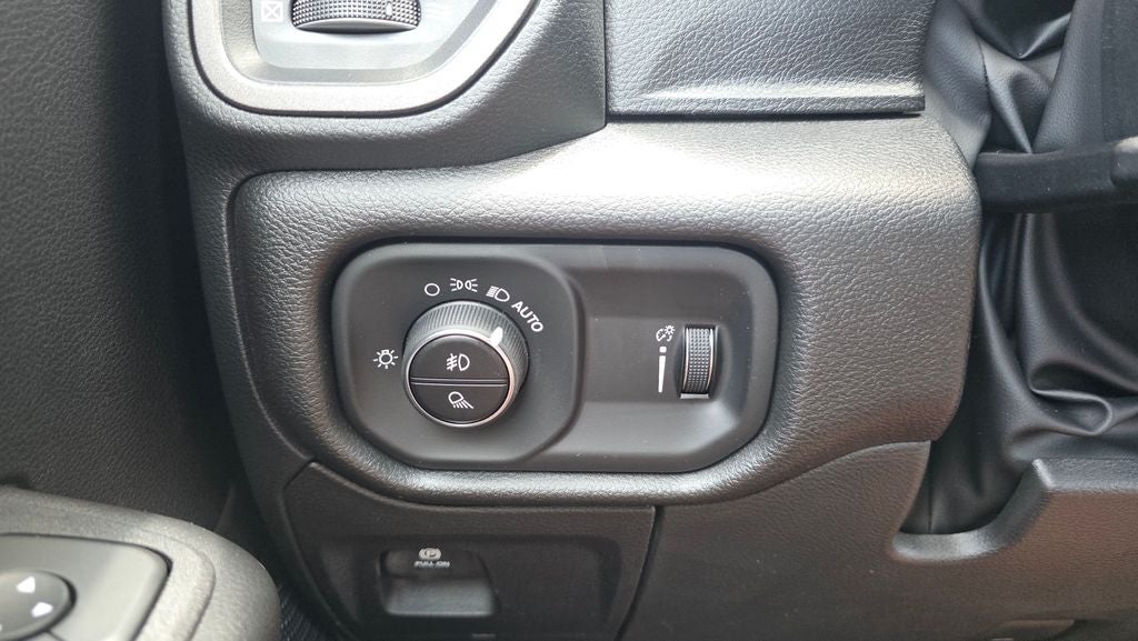 2026 RAM 1500 Warlock