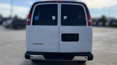2025 Chevrolet Express 3500 LT Passenger