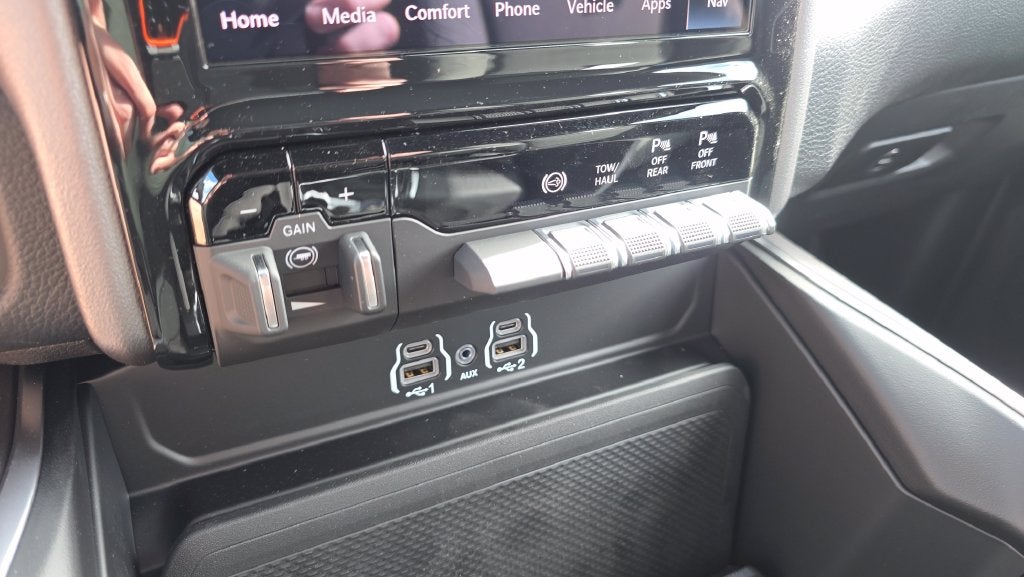2027 RAM 2500 Big Horn