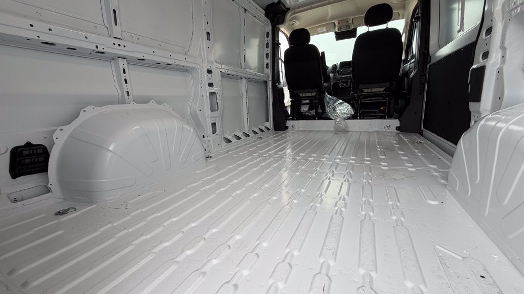 2027 RAM ProMaster 1500 Low Roof 136 WB