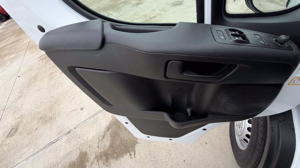 2027 RAM ProMaster 1500 Low Roof 136 WB