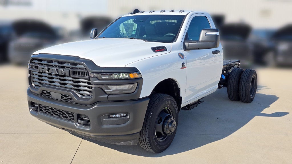 2027 RAM 3500 Tradesman Chassis 60" C/A