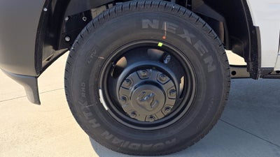2027 RAM 3500 Tradesman Chassis 60" C/A