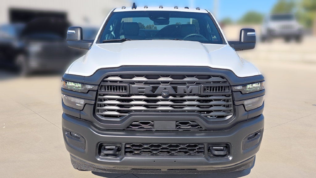 2027 RAM 3500 Tradesman Chassis 60" C/A